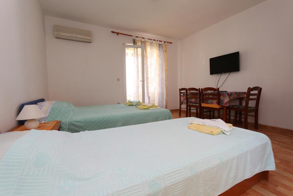 Apartments Antoneta Makarska Dış mekan fotoğraf